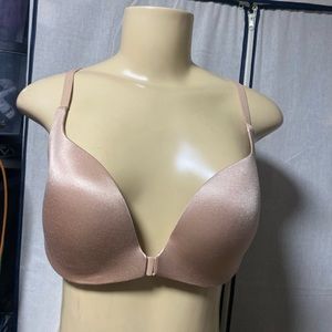 Body by Victoria bra size 34D